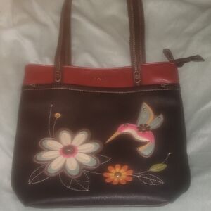 Chic Women's Black and Red Tote Bag